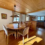 Marvelous Luxurious Furnished Flat With Outstanding Views Rougemont
