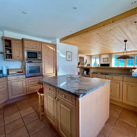 Marvelous Luxurious Furnished Flat With Outstanding Views Lägenhet *