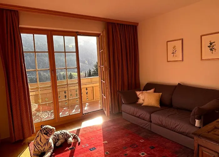 Marvelous Luxurious Furnished Flat With Outstanding Views Rougemont