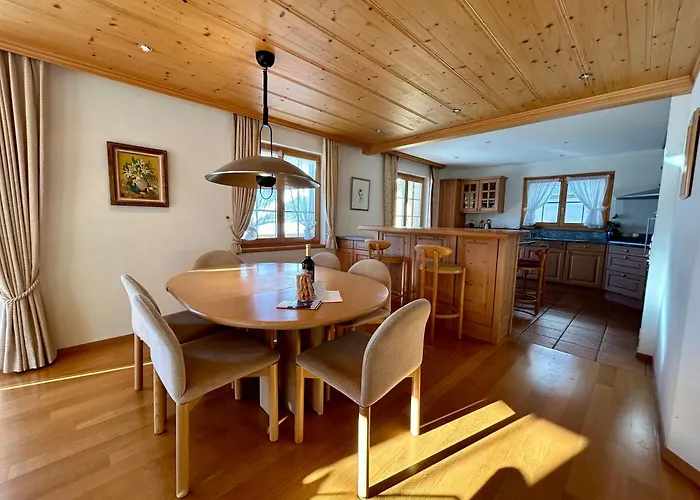 Marvelous Luxurious Furnished Flat With Outstanding Views Rougemont